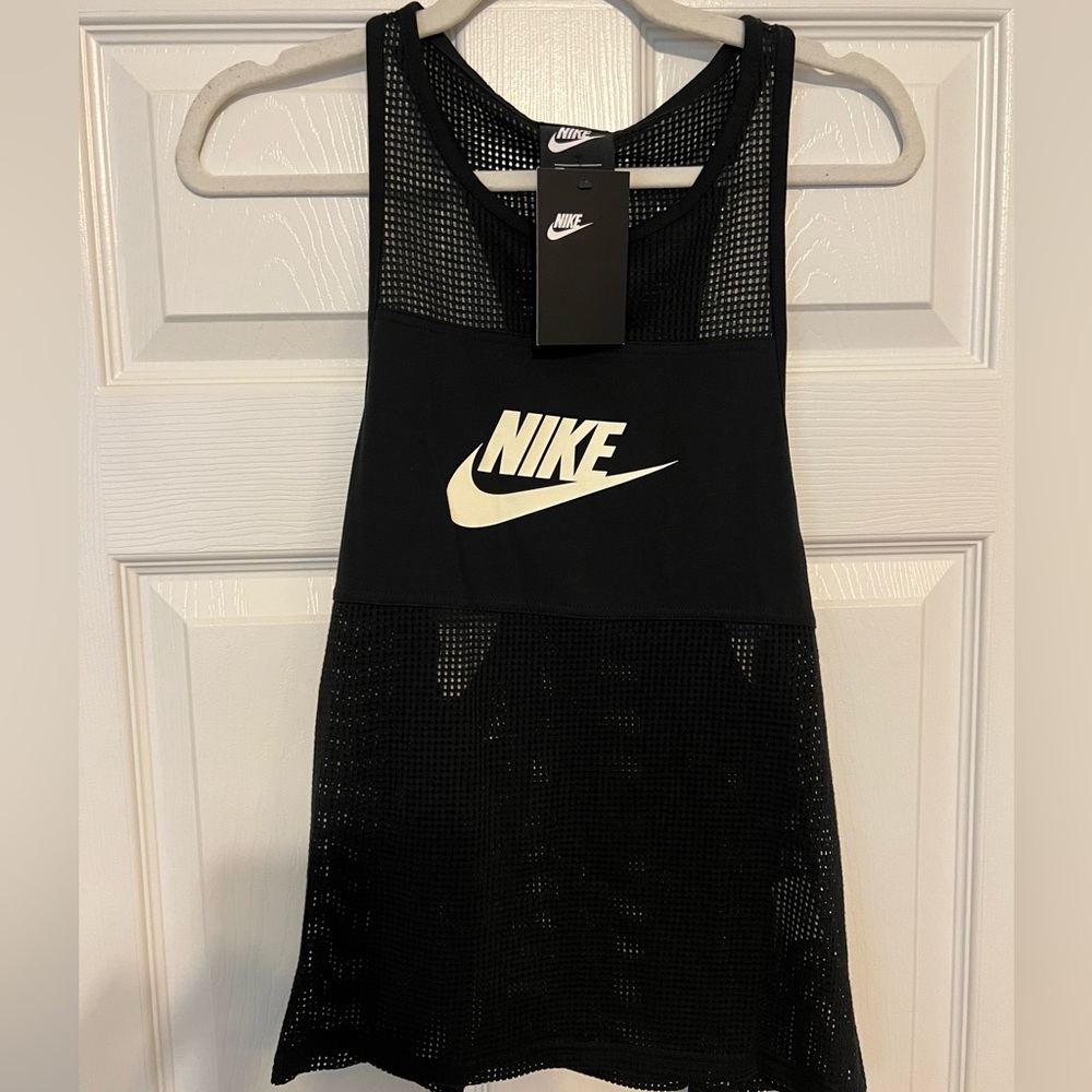 NWT Nike Mesh Tank